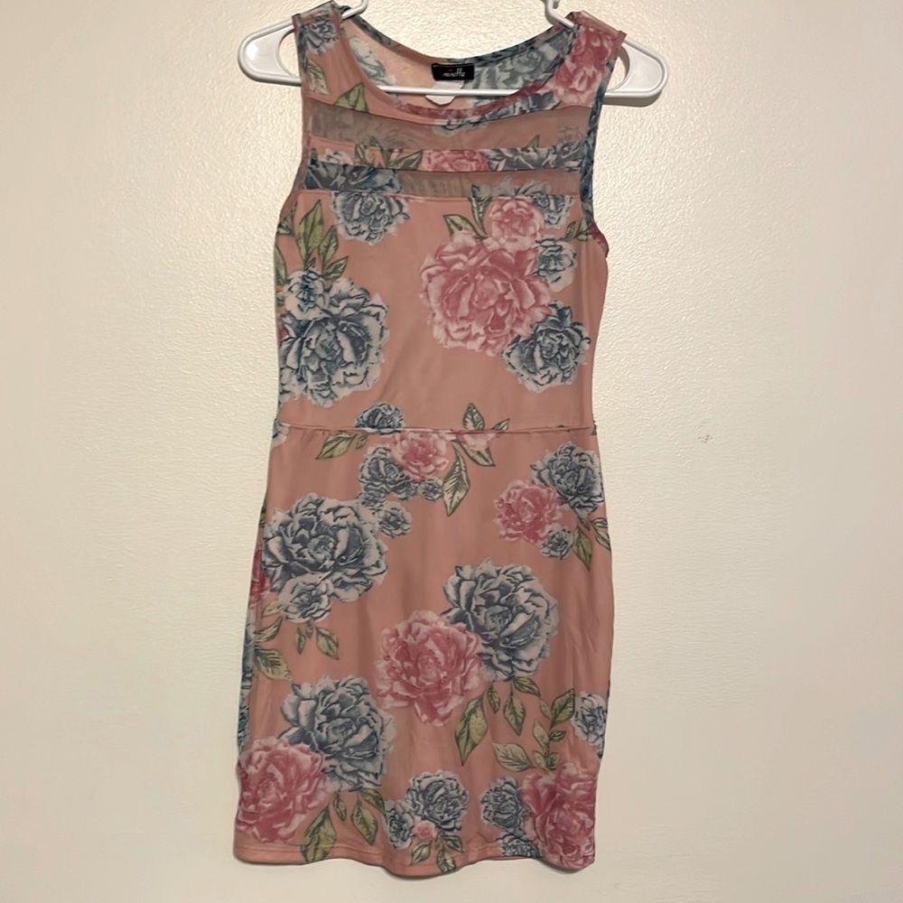 Minette dress size S